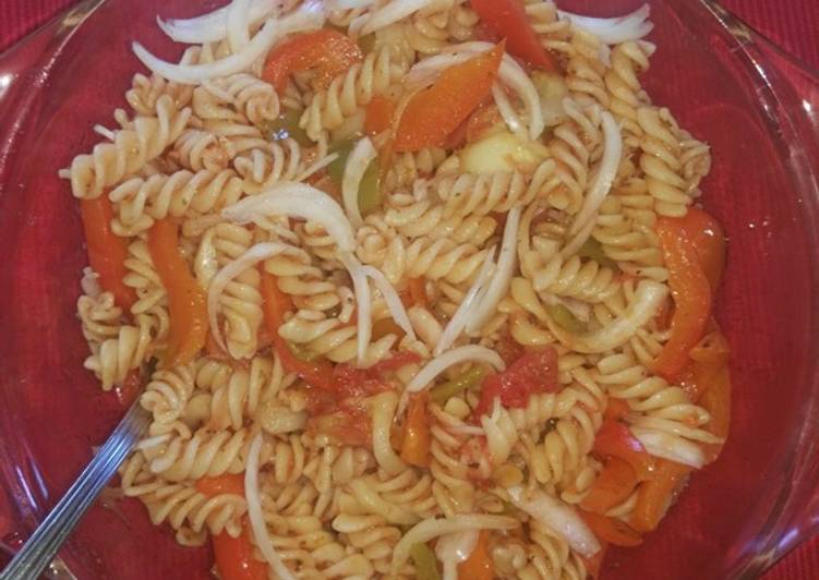 Ensalada griega con pasta