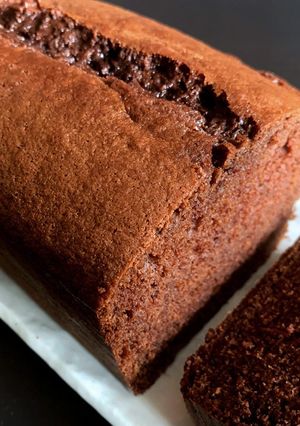 A picture of Chocolate Pound Cake.