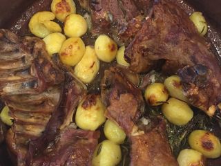 Cordero asado en casa