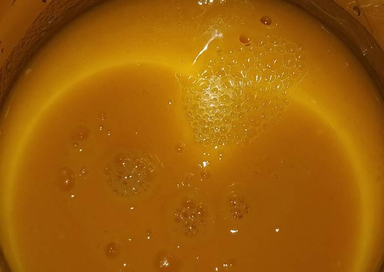 How to Make Homemade Mango Juice