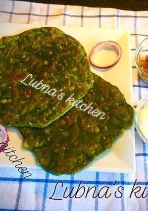 A picture of Spinach Paratha (palak ka paratha).
