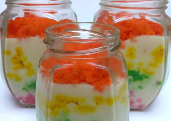 24. rainbow cake in jar #momenmanis #berburucelemekemas