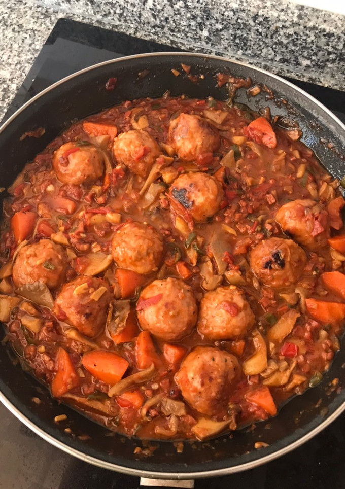 Una foto de Albóndigas a mi manera