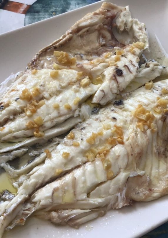 Una foto de Dorada a la espalda