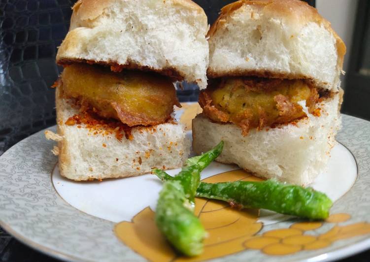 Recipe of Quick Vada pav