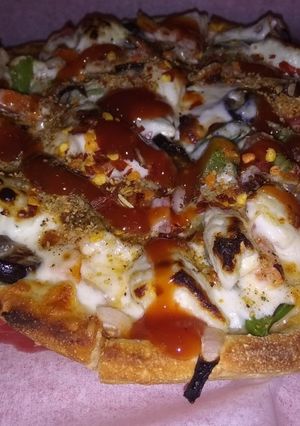 A picture of Paneer Rancho pizza.