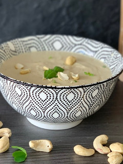 A picture of Cashew “cheese sauce”.