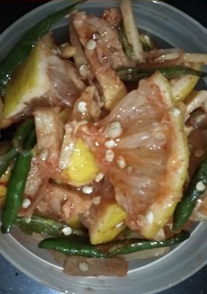 A picture of Galgal adrak green chilli ka achar.