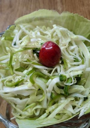 A picture of Cabbage salad.
