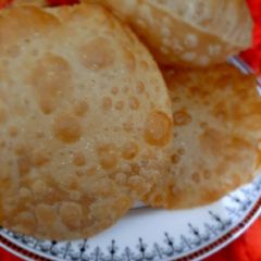 A picture of Simple whole wheat flour Puri.