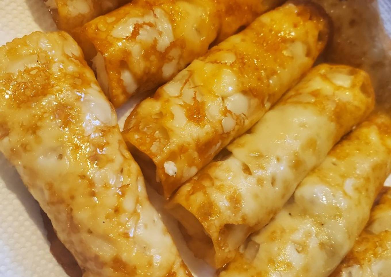Buffalo Chicken Taquitos (KETO)