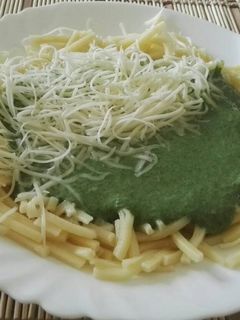 Spenótos tészta recept fotója