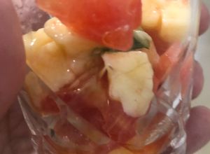 Foto principal de Shots de ensalada caprese para una entrada veggie