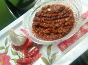 A picture of garlic chutney