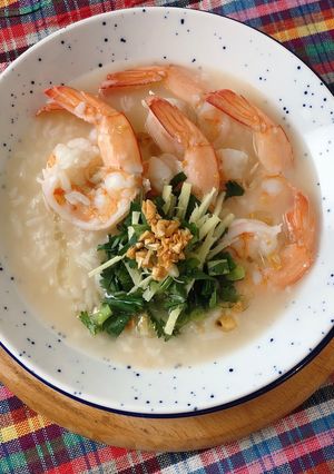 A picture of 🧑🏽‍🍳🧑🏼‍🍳Thai Khao Tom Goong • Thai Rice Soup with Prawn |ThaiChef Food.