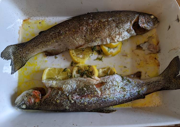 Baked whole trout with lemon and dill