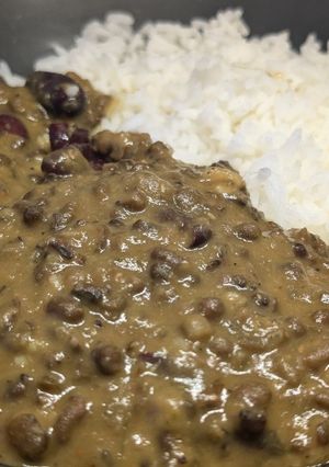 A picture of Dal Makhani.