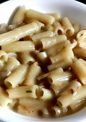 A picture of Easy and Quick Pasta.