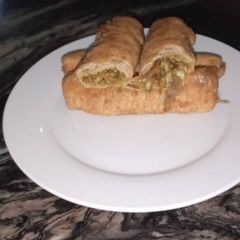 A picture of Fish roll.