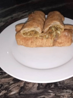 A picture of Fish roll.