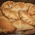 Empanadas de carne cortadas a cuchillo