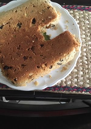 Una foto de Bizcocho integral con frutas deshidratadas