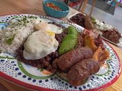 Una foto de banano de colombia