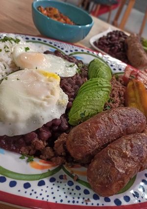 Una foto de Bandeja paisa