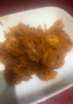 A picture of Spicy Rice & Prawns cooked in Instant Pot.