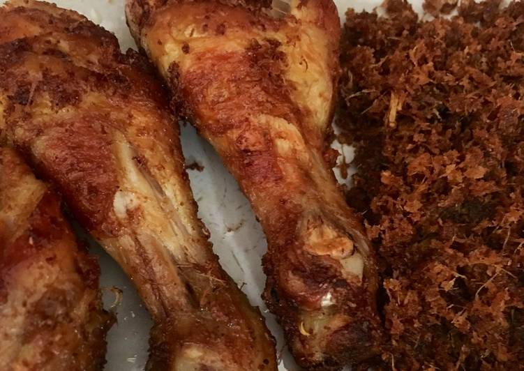 Cara Musim Gugur Makan di DimeAyam goreng lengkuas
