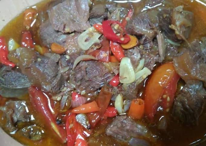 Semur Daging pedas