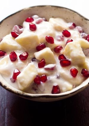 A picture of Fruits Raita.