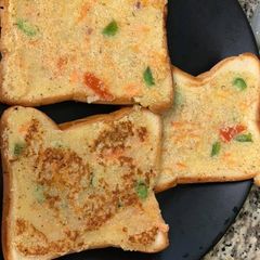 A picture of Sooji Toast.