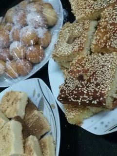 صورة لوصفة بسبوسه بالسمسم