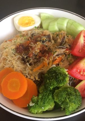 Foto resep Bihun Goreng sehat & yummy 😋