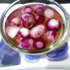 A picture of Vinegar onion.