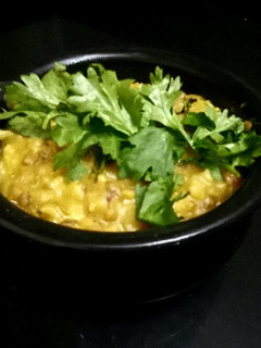 વઘારેલી ખીચડી (Vaghareli Khichdi Recipe In Gujarati) રેસીપી મુખ્ય ફોટો
