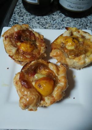 Una foto de Hojaldritos rellenos para centro de mesa de navidad