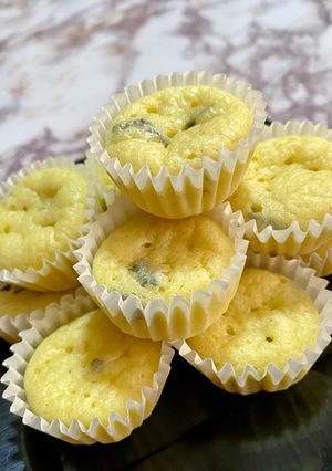 Una foto de Mini Muffins de Queso y Orégano