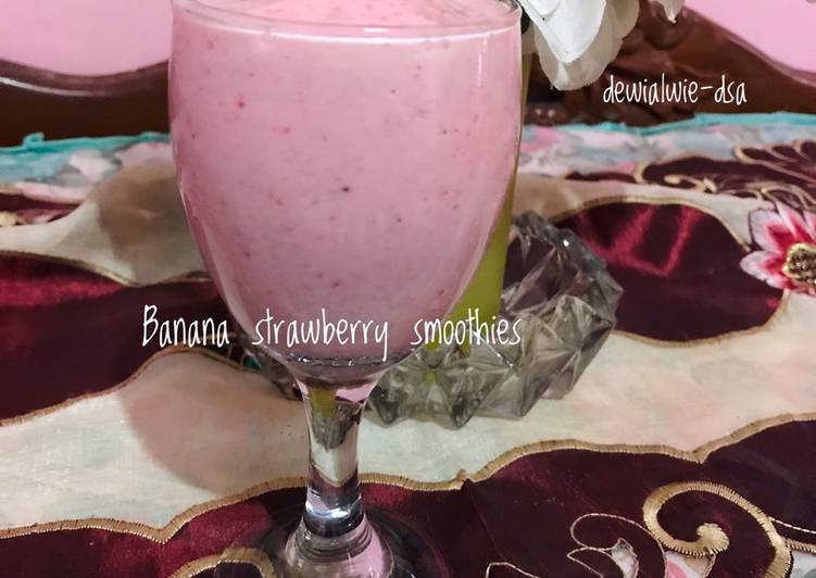 Banana strawberry smoothies