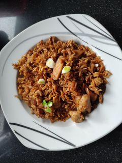 Una foto de Arroz chaufa de pollo