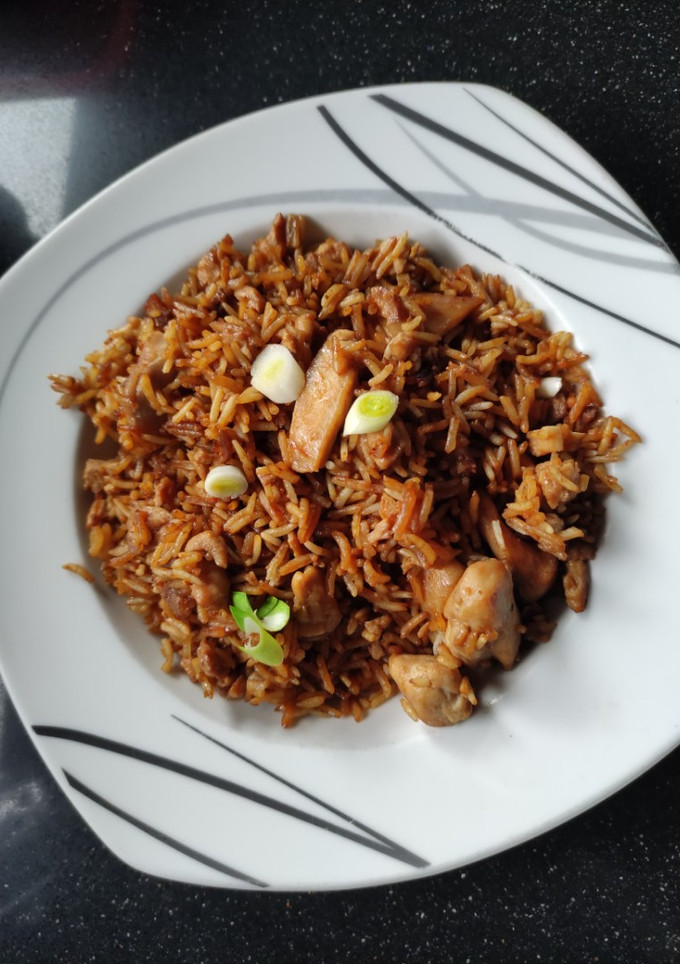 Una foto de Arroz chaufa de pollo