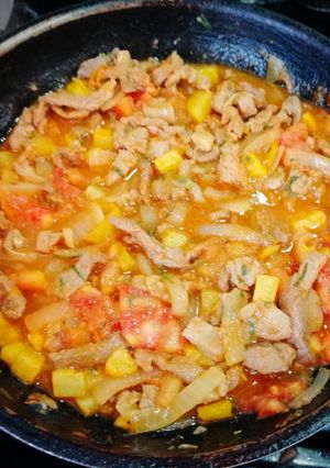 Una foto de Picado de Res Entomatado con Papas