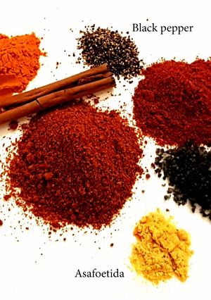 A picture of Sri Lankan roasted spice powder.