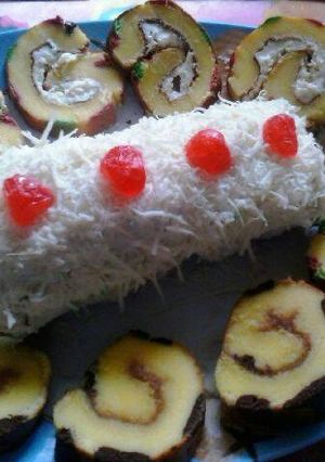 Foto resep Cheese roll cake filling w/ pineapple jam