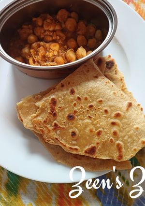 A picture of Chana Paratha.
