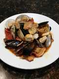 Brad's steamed mussels & clams w/ chorizo, lemon & sherry