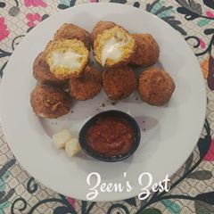 Cheese Loaded Chicken Balls A picture of Cheese Loaded Chicken Balls.