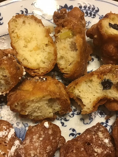 A picture of California Farm Donuts with Raisins.