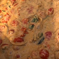 A picture of Creamy Vodka Sauce.